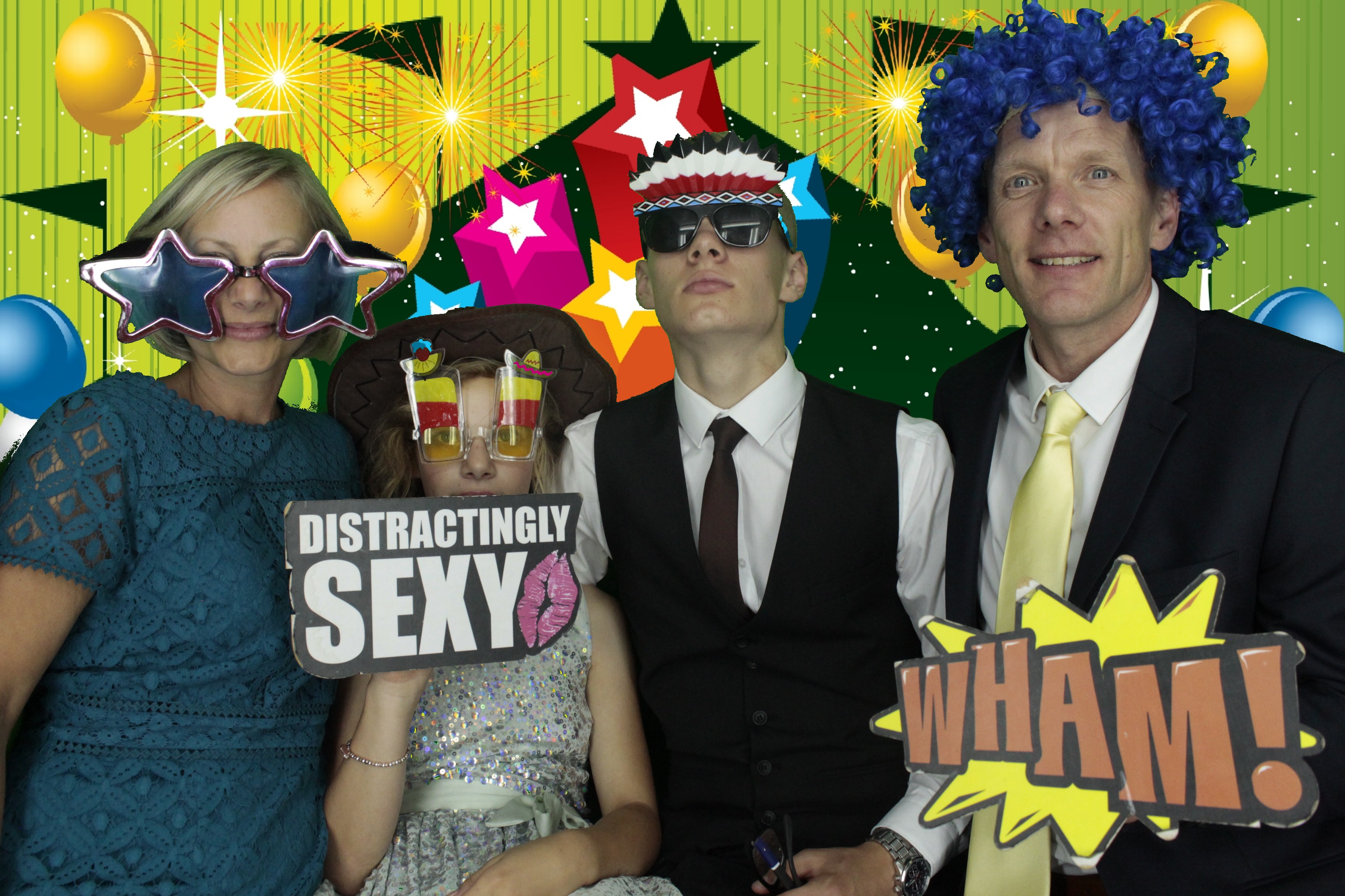 Leanne & Mike's Wedding | View more photos from the event at gallery.myphotoboothexperience.co.uk/u/MyPhotoBoothExperienceLtd/Leanne-Mikes-Wedding